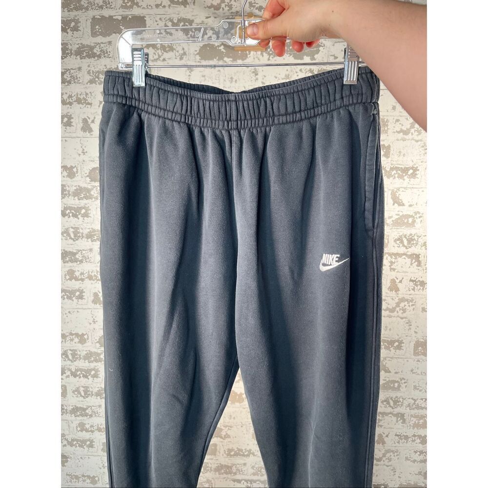 Nike | black athletic jogger sweat pants